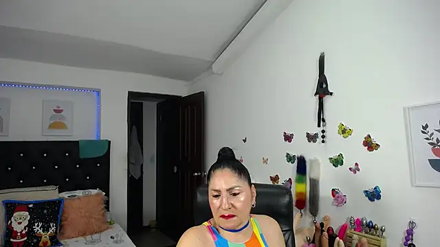 mature bigboobs10 online show from January 31, 4:47 am