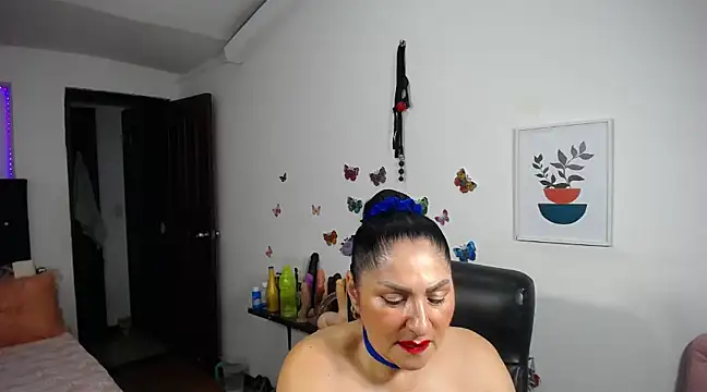 mature bigboobs10 online show from March 17, 4:51 am