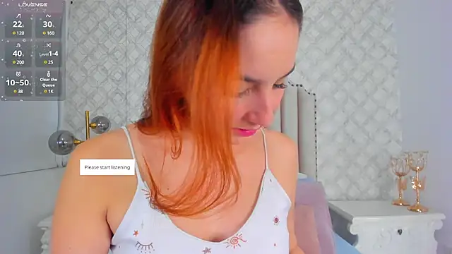 Snapshot of Pia_Johnson_ chatting on February 8, 11:44 am Pia Johnson online show from February 8, 11:44 am