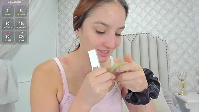 Snapshot of Pia_Johnson_ chatting on February 17, 11:55 am Pia Johnson online show from February 17, 11:55 am