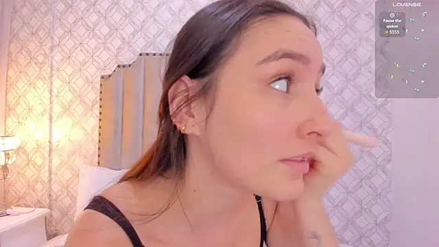 Snapshot of Pia_Johnson_ chatting on November 29, 11:24 am Pia Johnson online show from November 29, 11:24 am