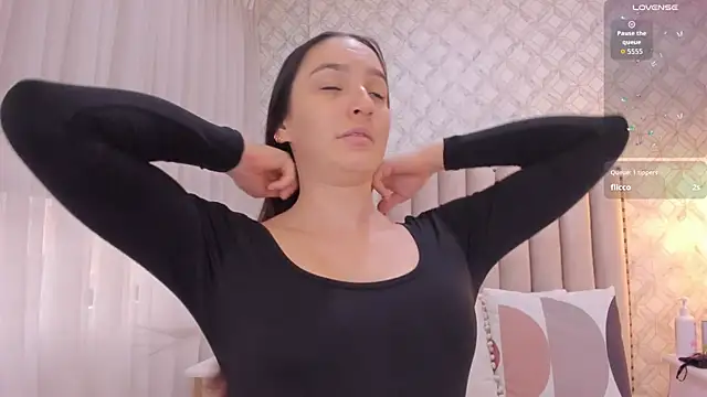 Snapshot of Pia_Johnson_ chatting on December 5, 11:41 am Pia Johnson online show from December 5, 11:41 am