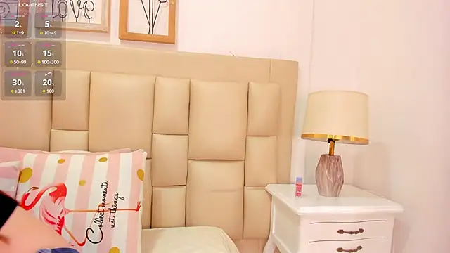 Pia Johnson  online show from February 7, 11:36 am