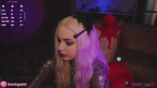 How2Meow online show from March 31, 5:35 pm