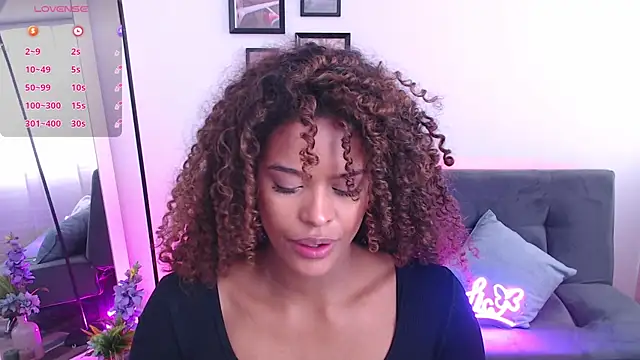 Snapshot of Amelia_bss chatting on January 2, 4:46 pm Amelia bss online show from January 2, 4:46 pm