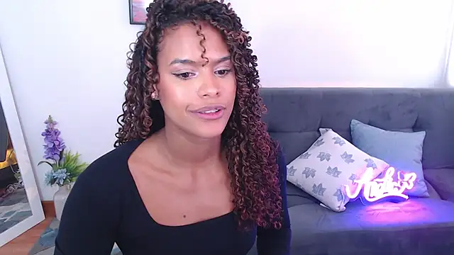 Snapshot of Amelia_bss chatting on February 4, 5:01 pm Amelia bss online show from February 4, 5:01 pm