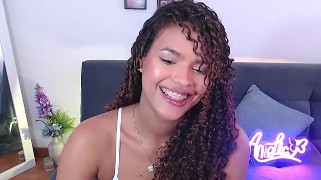 Snapshot of Amelia_bss chatting on February 11, 5:07 pm Amelia bss online show from February 11, 5:07 pm