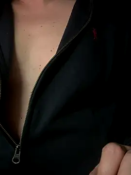 Snapshot of Ju_rine007 chatting on December 3, 6:26 am Ju rine007 online show from December 3, 6:26 am