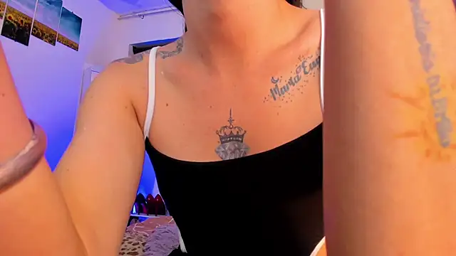 lesly xx online show from February 6, 9:32 am