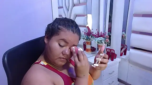 ValenTitis online show from October 11, 8:29 pm