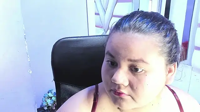 ValenTitis online show from November 27, 8:55 pm