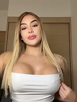 mi suk11 online show from October 25, 7:19 pm