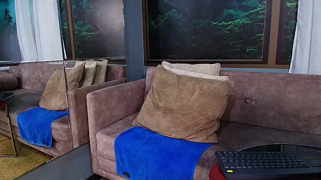 JONAS SMITH  online show from February 27, 5:04 pm