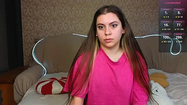 twobabesweet online show from February 14, 2:12 pm