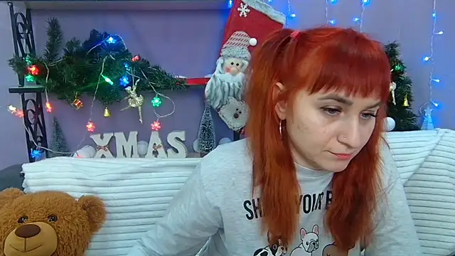 NinaFlawlees online show from January 4, 7:02 pm