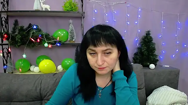 NinaFlawlees online show from January 9, 11:02 pm