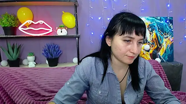 NinaFlawlees online show from January 23, 2:02 am