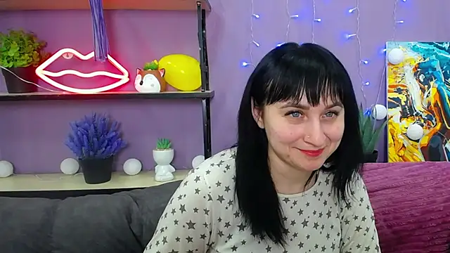 NinaFlawlees online show from January 31, 2:04 am