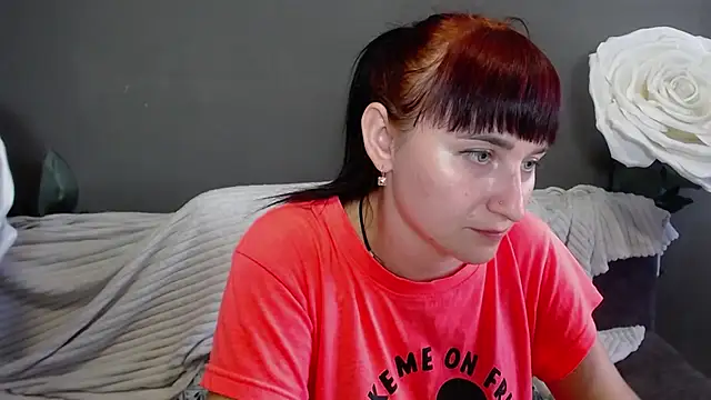 NinaFlawlees online show from September 22, 11:56 am