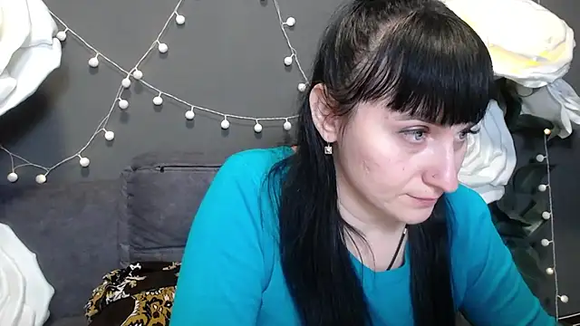 NinaFlawlees online show from November 27, 1:24 pm