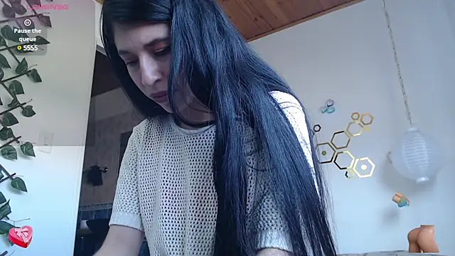 adriscute online show from February 26, 9:37 pm