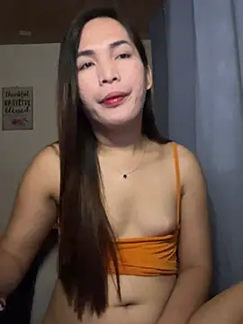 Snapshot of Msyensmith chatting on March 7, 12:26 am Msyensmith online show from March 7, 12:26 am