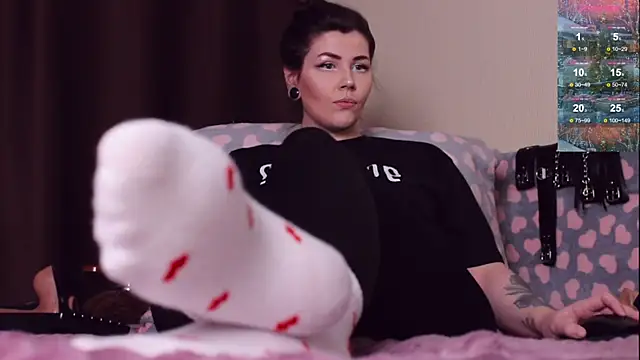 Luna Blake online show from December 14, 6:52 pm