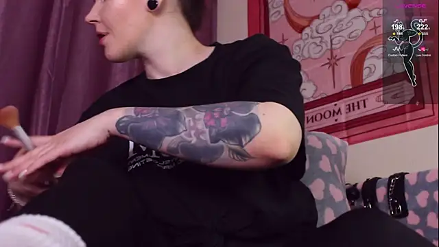 Luna Blake online show from February 20, 4:25 pm