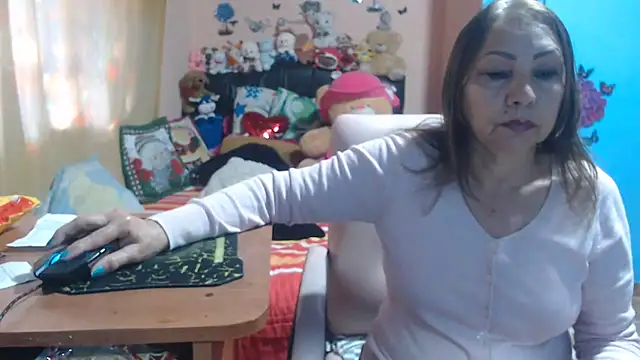 milfeddy  online show from November 5, 12:16 pm