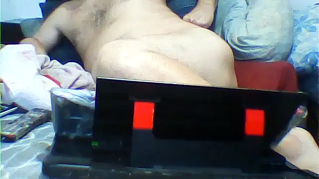 Snapshot of messi_syssy chatting on February 18, 2:51 am messi syssy online show from February 18, 2:51 am