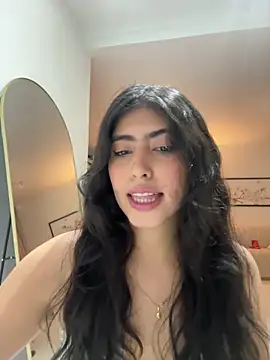 Snapshot of Gaby_zahir_ chatting on February 6, 1:10 pm Gaby zahir  online show from February 6, 1:10 pm