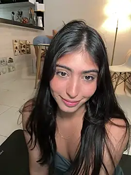 Snapshot of Gaby_zahir_ chatting on February 23, 3:40 pm Gaby zahir  online show from February 23, 3:40 pm
