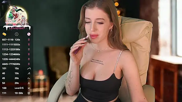 PenellopaRaw online show from January 7, 2:41 pm