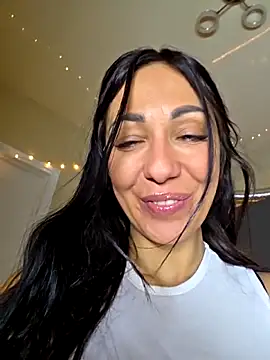 LeticiaWoods online show from February 19, 12:23 pm