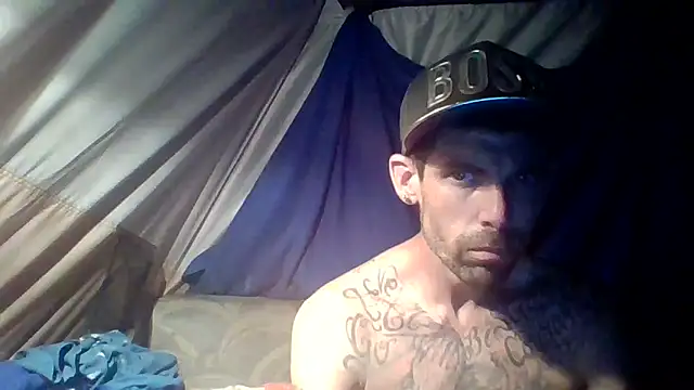 prettyboytatted69 online show from April 3, 4:43 am