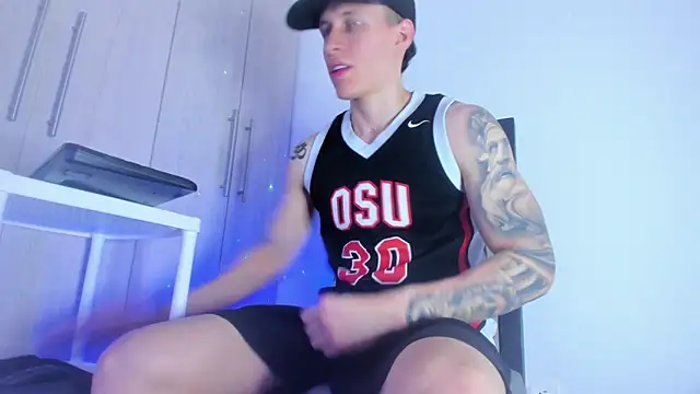 enzo bvlgari online show from March 2, 9:43 pm