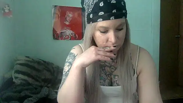 alexabunni online show from February 28, 4:41 pm