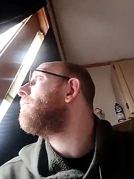 Snapshot of TaylorBlaze chatting on February 17, 4:13 pm TaylorBlaze online show from February 17, 4:13 pm