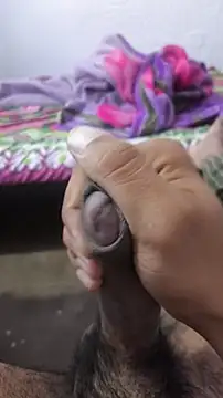 Snapshot of Im_Aryan chatting on March 6, 9:47 am Im Aryan online show from March 6, 9:47 am