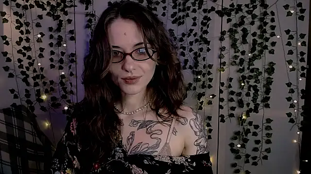 Snapshot of risha_laas chatting on May 28, 8:06 pm risha laas online show from May 28, 8:06 pm