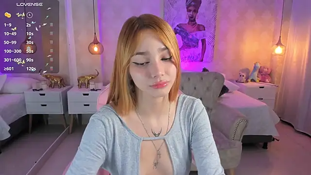 LITTLE-VIVI online show from January 6, 3:42 am