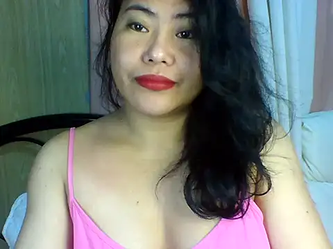 SexiestAries online show from November 11, 2:50 pm