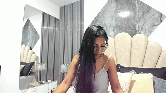 Snapshot of Naughty__Mom chatting on February 17, 7:49 am Naughty Mom online show from February 17, 7:49 am