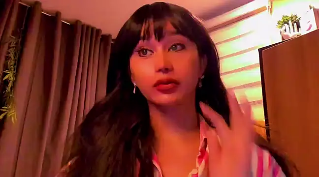 Snapshot of YOURCRISTINAS chatting on February 5, 3:52 pm YOURCRISTINAS online show from February 5, 3:52 pm
