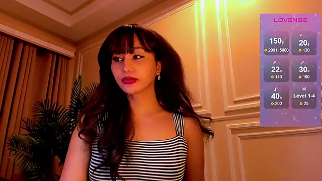 YOURCRISTINAS online show from December 17, 3:23 am