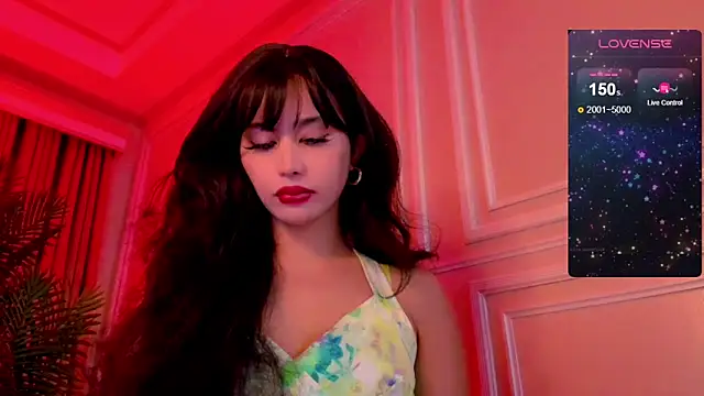 YOURCRISTINAS online show from June 17, 9:01 am