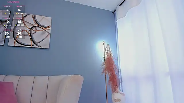 Snapshot of BrookeMiller chatting on March 18, 5:42 pm BrookeMiller online show from March 18, 5:42 pm