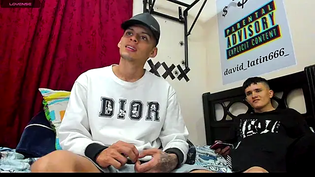 davidlatin66 online show from January 21, 12:04 am