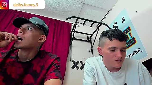 davidlatin66 online show from February 10, 3:03 am