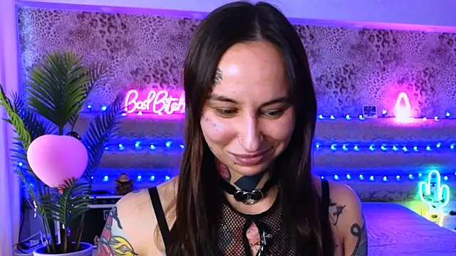 Cool Freak  online show from March 12, 9:23 am